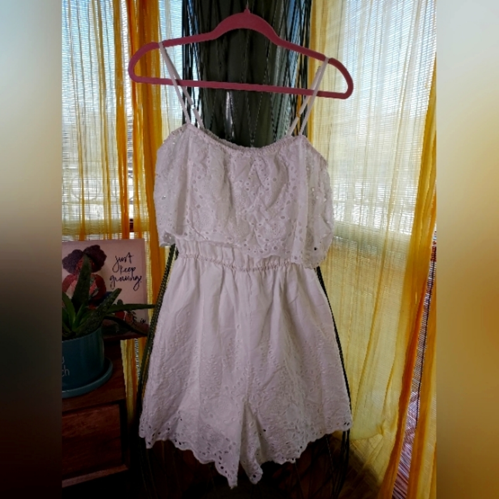FLAMANT ROSE Authentic Broderie Anglaise Playsuit Romper